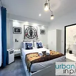 Urban Flat 21 - Chaplin Atelier In * Paris