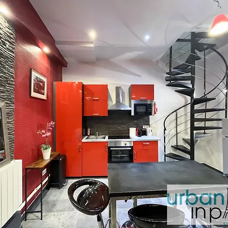Urban Flat 21 - Chaplin Atelier In Apartament *